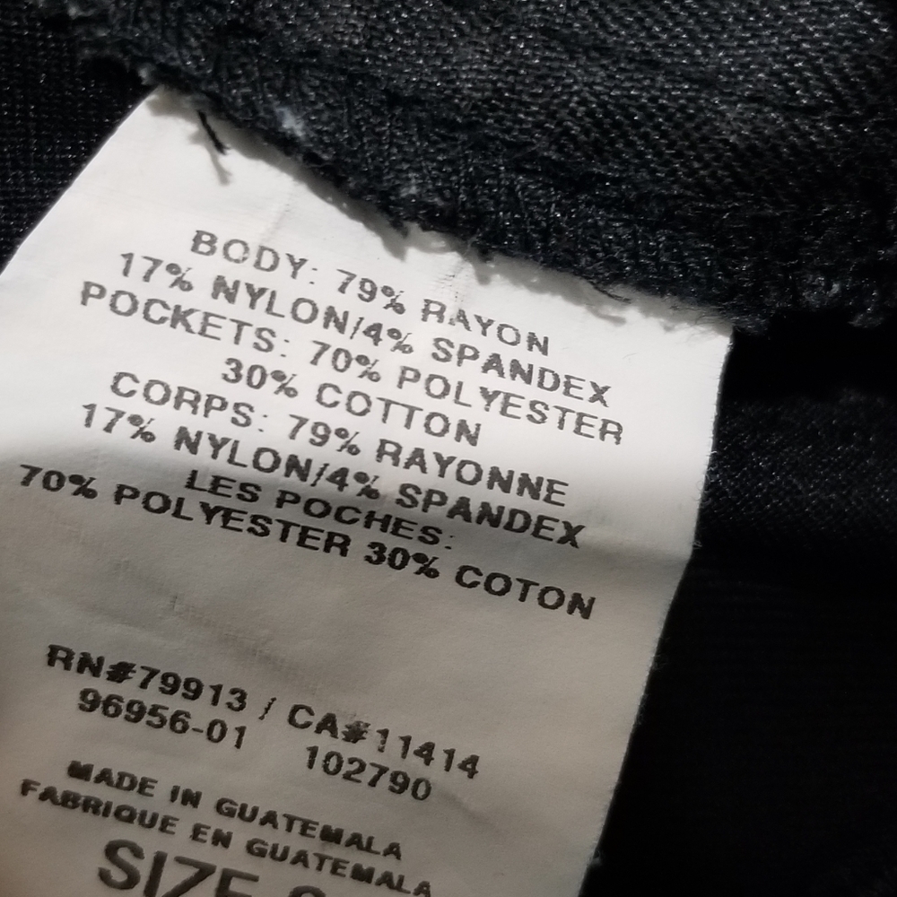 Motherhood Black Cargo Rolled Hem Capris Small - Picture 10 of 14
